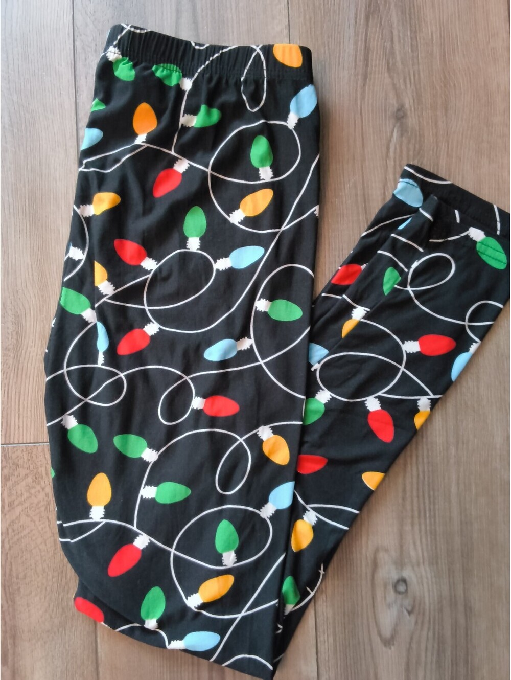 Two Left Feet Women's S/M Leggings jButter Soft Colorful Christmas Lightbulbs